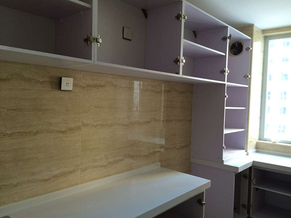 墻面插座 墻面插座